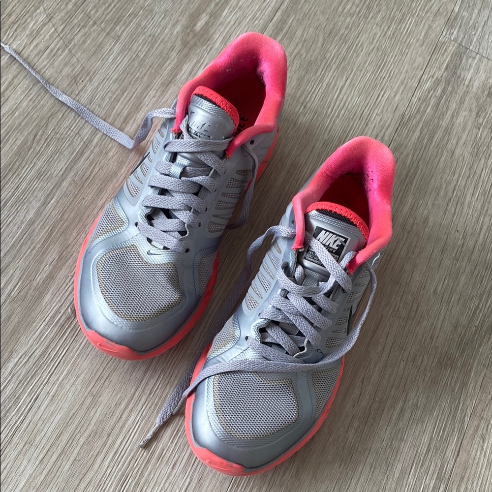 Nike Women's Silver and Pink Sneakers